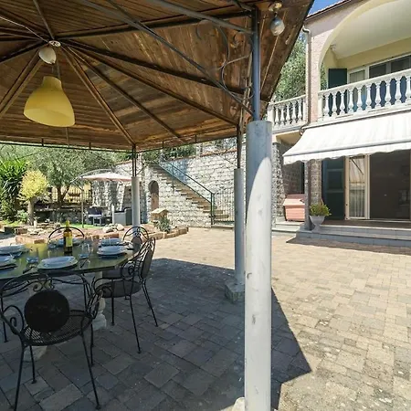 Casa Michele Di Pagana 别墅